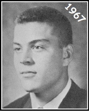 Lewayne Barnhart - Senior Portrait Lewayne Barnhart - Senior Portrait