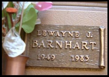 Lewayne Barnhart - Headstone Lewayne Barnhart - Headstone